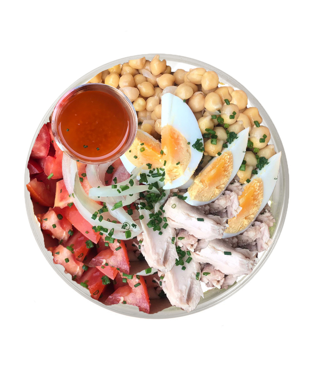Ensalada de Garbanzos, Huevo Duro, Atún, Cebolla y Tomate